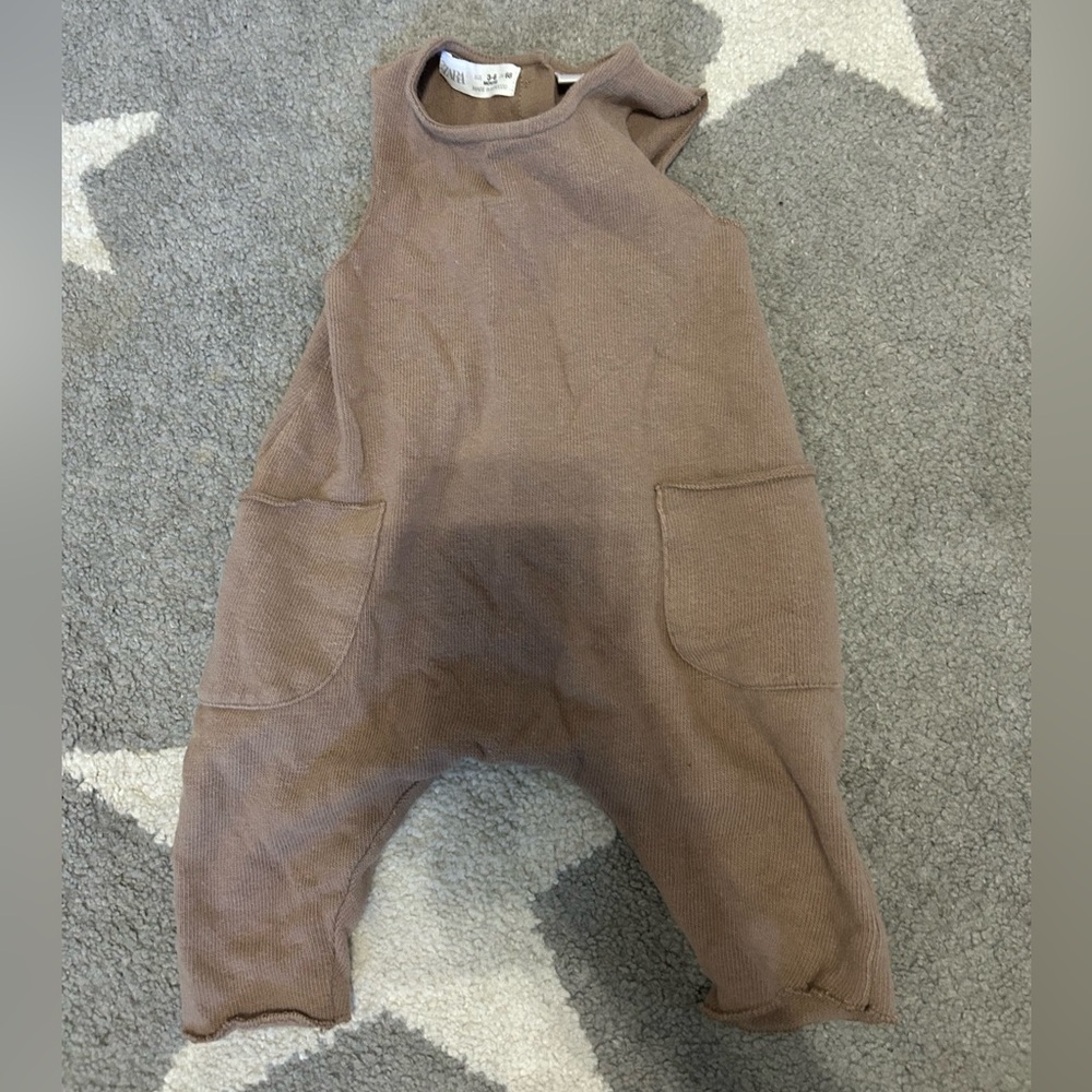 Zara Brown Baby Overalls 3-6m